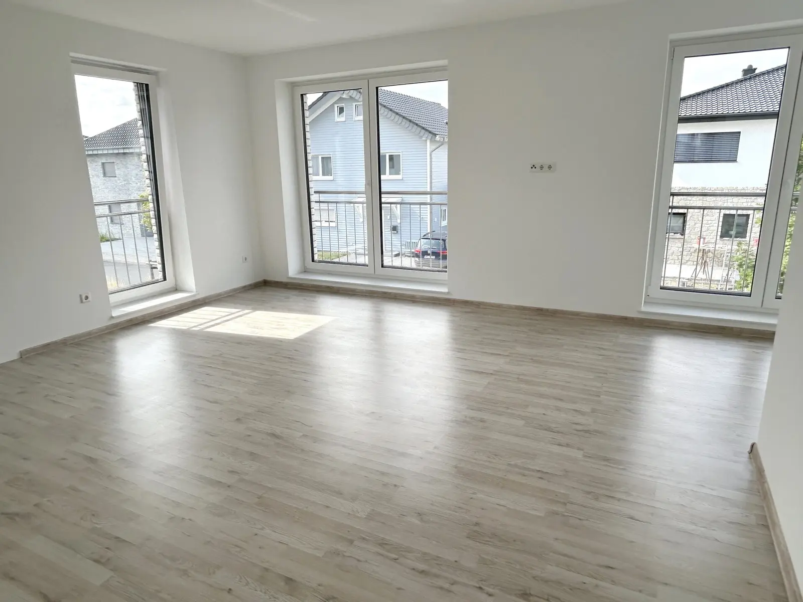 Moderne Premium-Doppelhaushälfte im Lippstädter Norden!