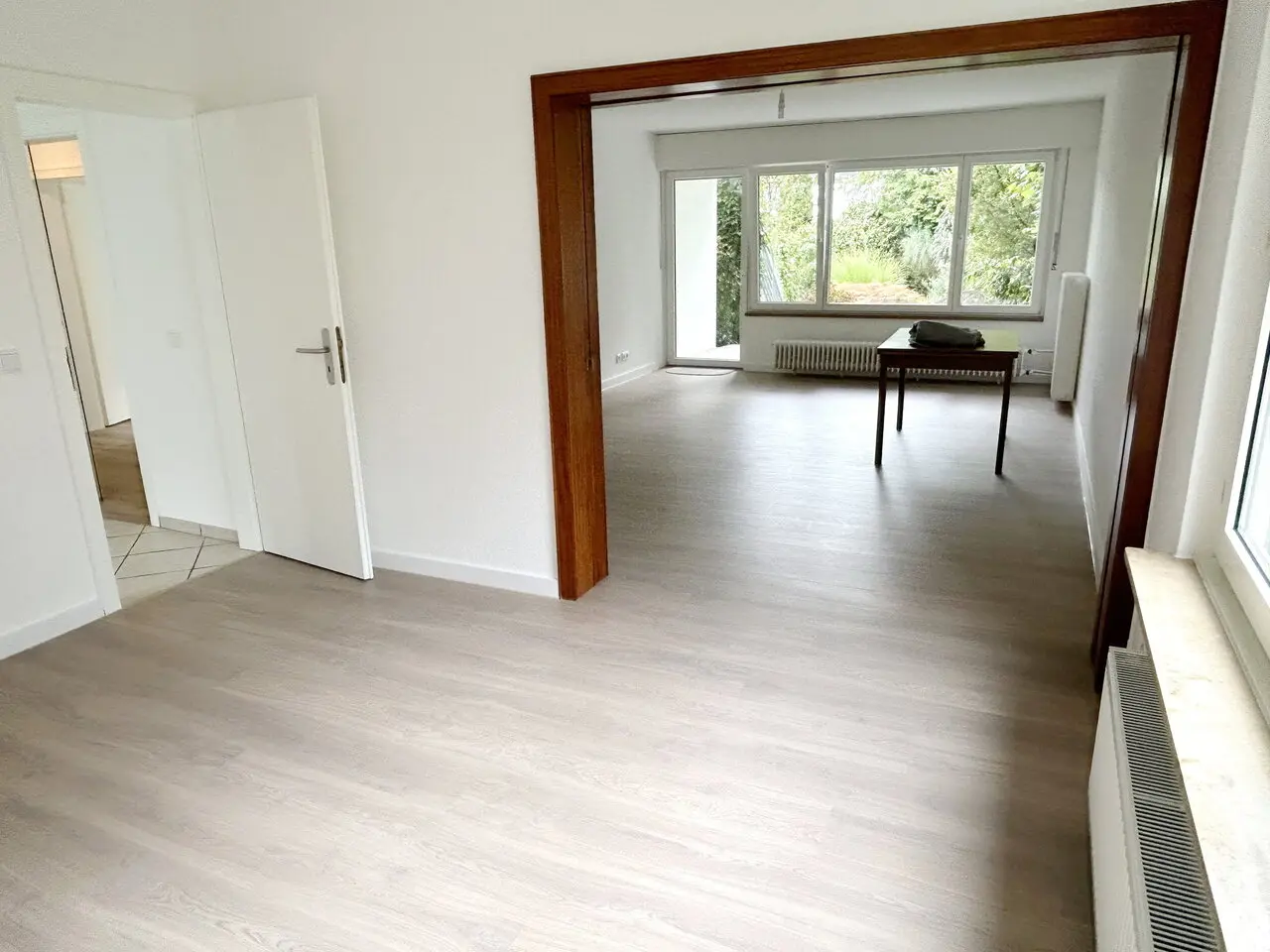 Renovierte Erdgeschoss-Wohnung mit Terrasse! – Bild 6
