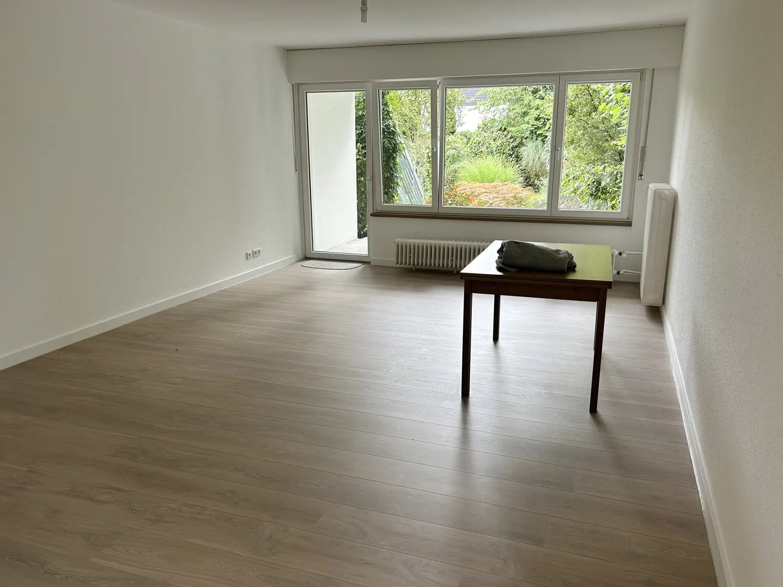 Renovierte Erdgeschoss-Wohnung mit Terrasse! – Bild 8